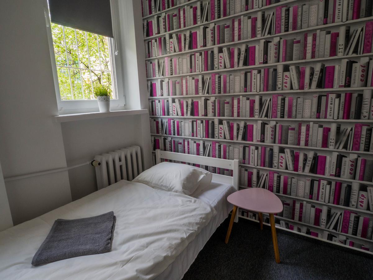 Sawa Hostel Warszawa Exteriör bild
