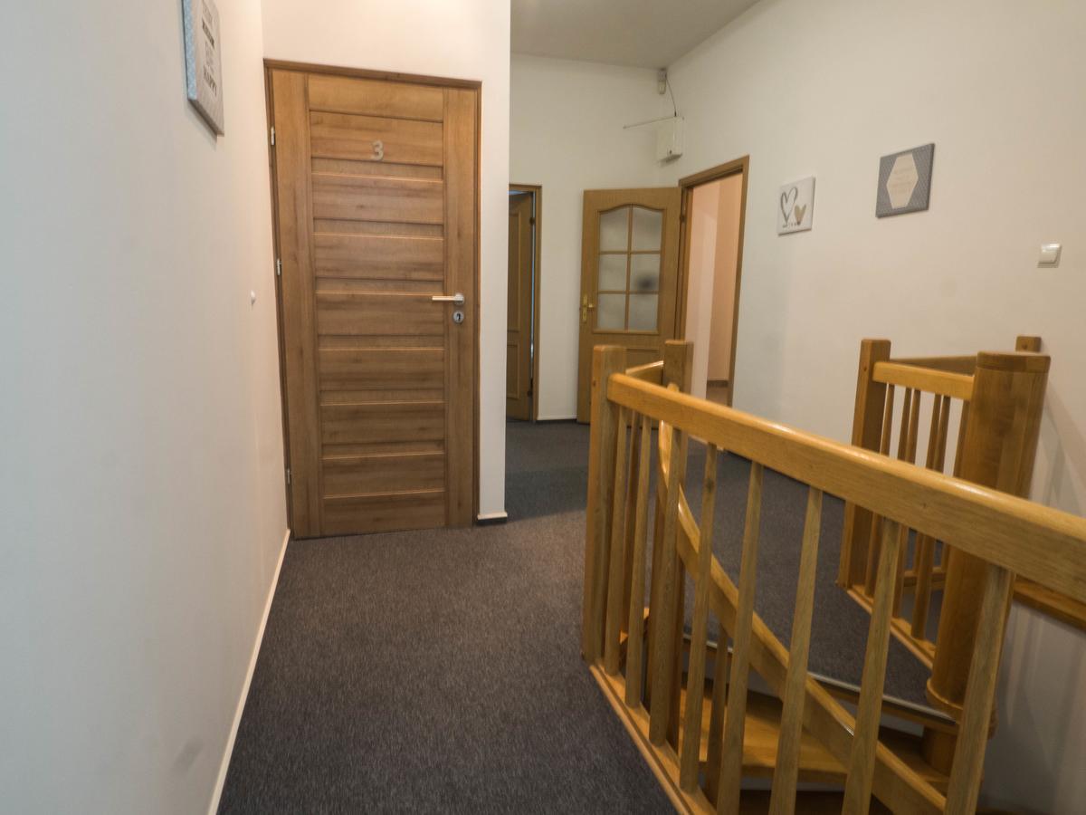 Sawa Hostel Warszawa Exteriör bild